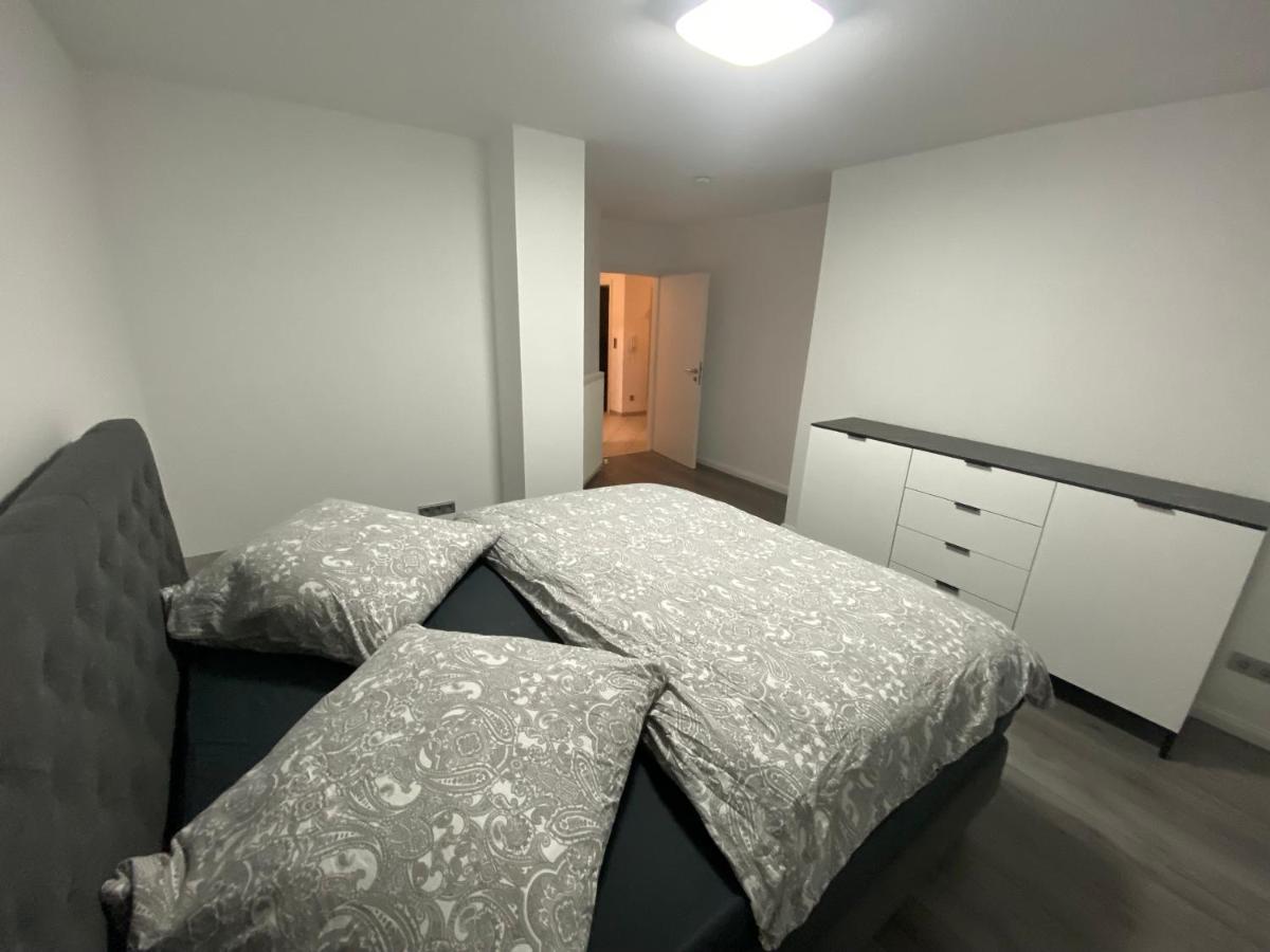 Deluxe Appartement Graben-Neudorf Bagian luar foto