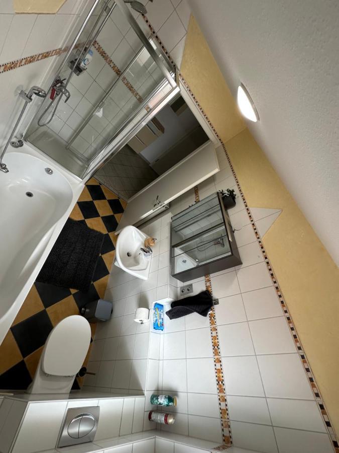 Deluxe Appartement Graben-Neudorf Bagian luar foto