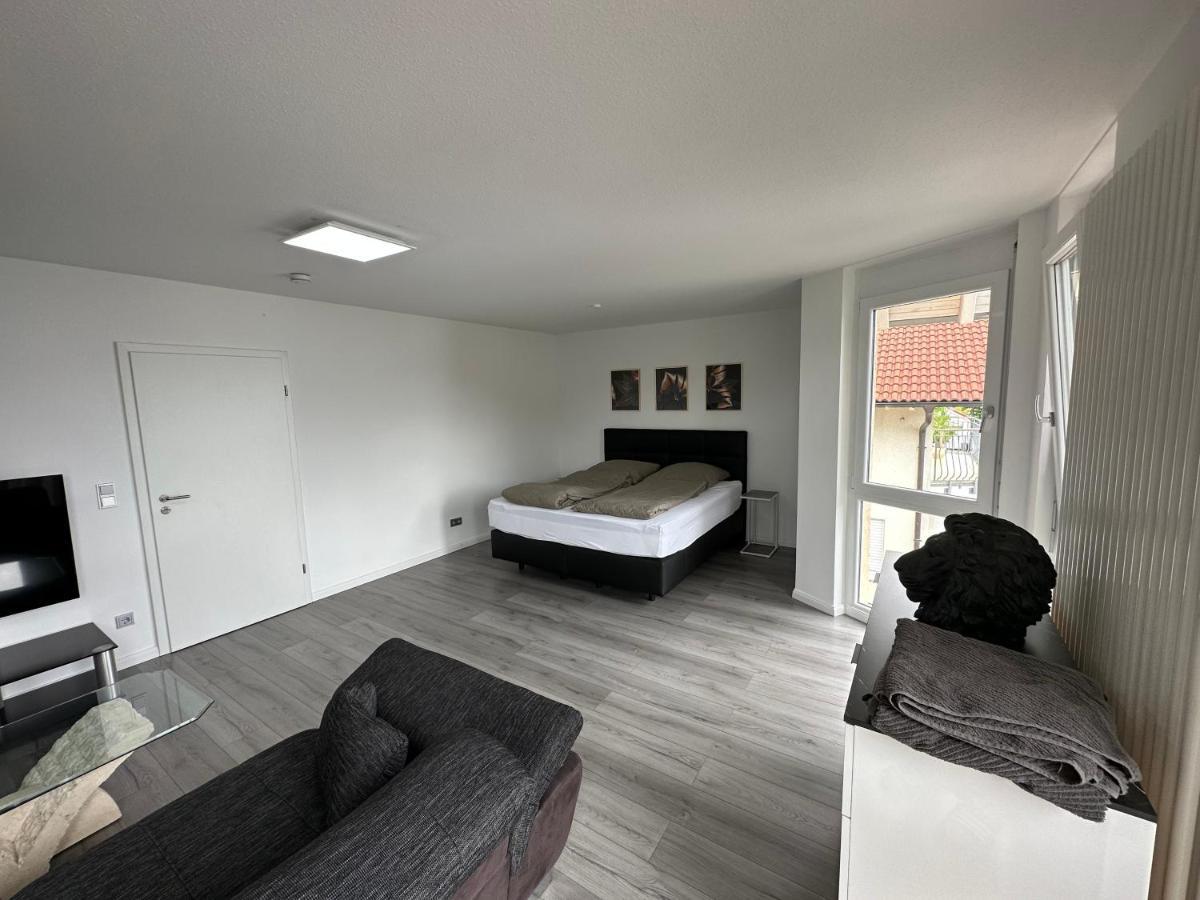 Deluxe Appartement Graben-Neudorf Bagian luar foto